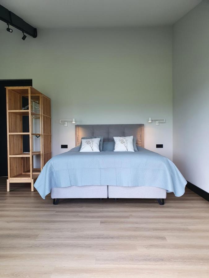 Hippe Schuur Bed & Breakfast Tytsjerk Dış mekan fotoğraf